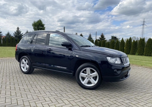 Jeep Compass cena 42900 przebieg: 163000, rok produkcji 2011 z Kutno małe 781